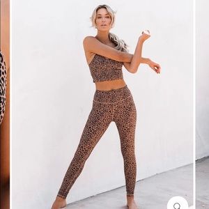 Quicksand Cheetah Sports Bra & Leggings Set